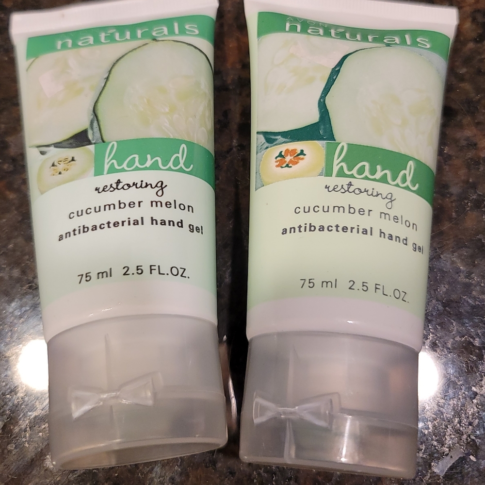 Avon naturals cucumber melon antibacterial hand gel